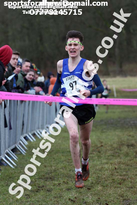 Mens under-17s, 2018 Northern Cross Country Champs., Harewood House, Leeds. Photo: David T. Hewitson/Sports for All Pics